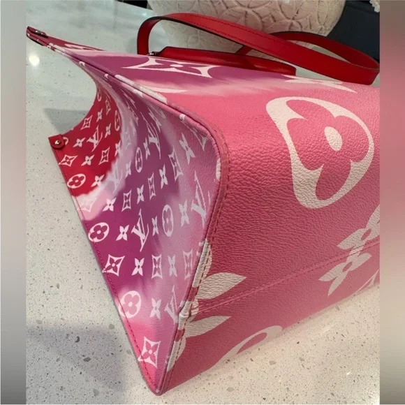 Louis Vuitton on the go - Picture 9 of 9